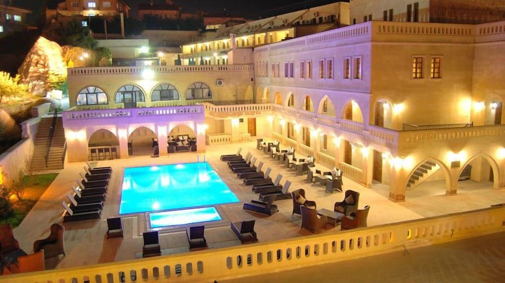 Dilek Kaya Hotel Ürgüp Buitenkant foto
