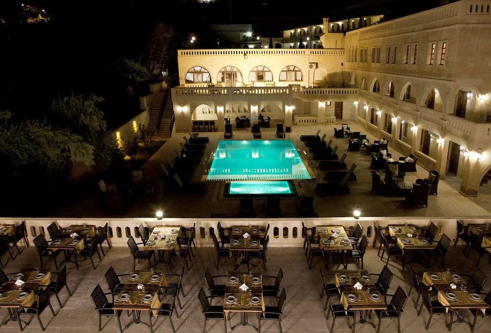 Dilek Kaya Hotel Ürgüp Buitenkant foto